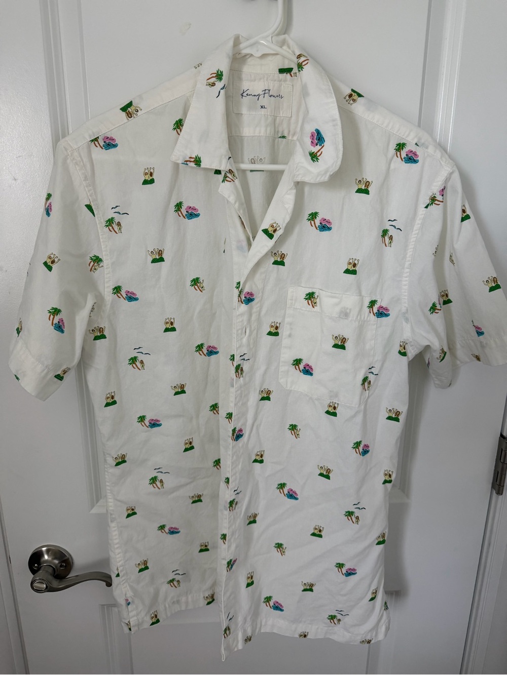 Kenny Flowers White Short-Sleeve Camp Shirt with Green and Pink Tropical Motifs